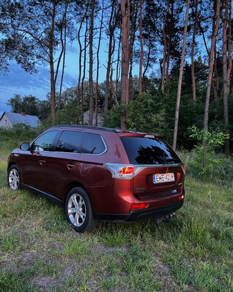 Mitsubishi Outlander cena 49650 przebieg: 141000, rok produkcji 2013 z Wieruszów małe 79